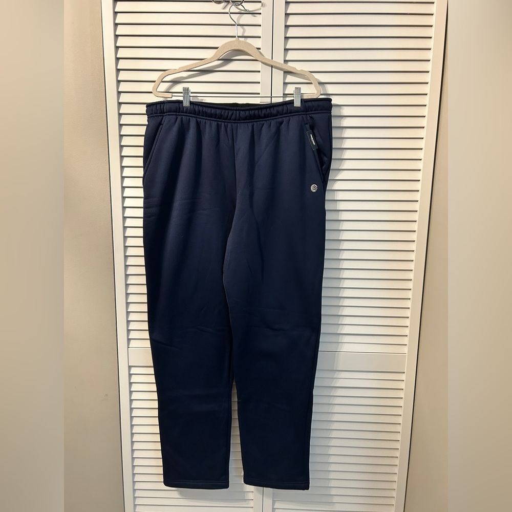 NWT Solaris Tall Men’s Athletic Pants in Navy XLT